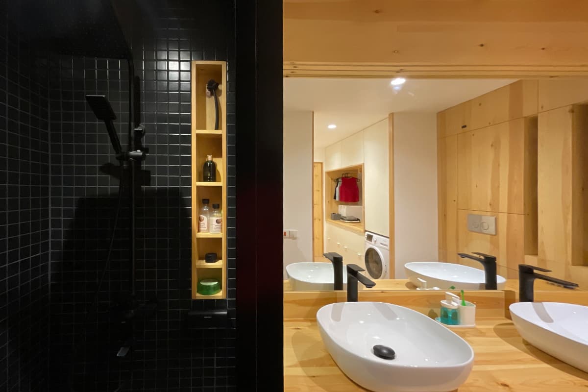 Gallery image 9