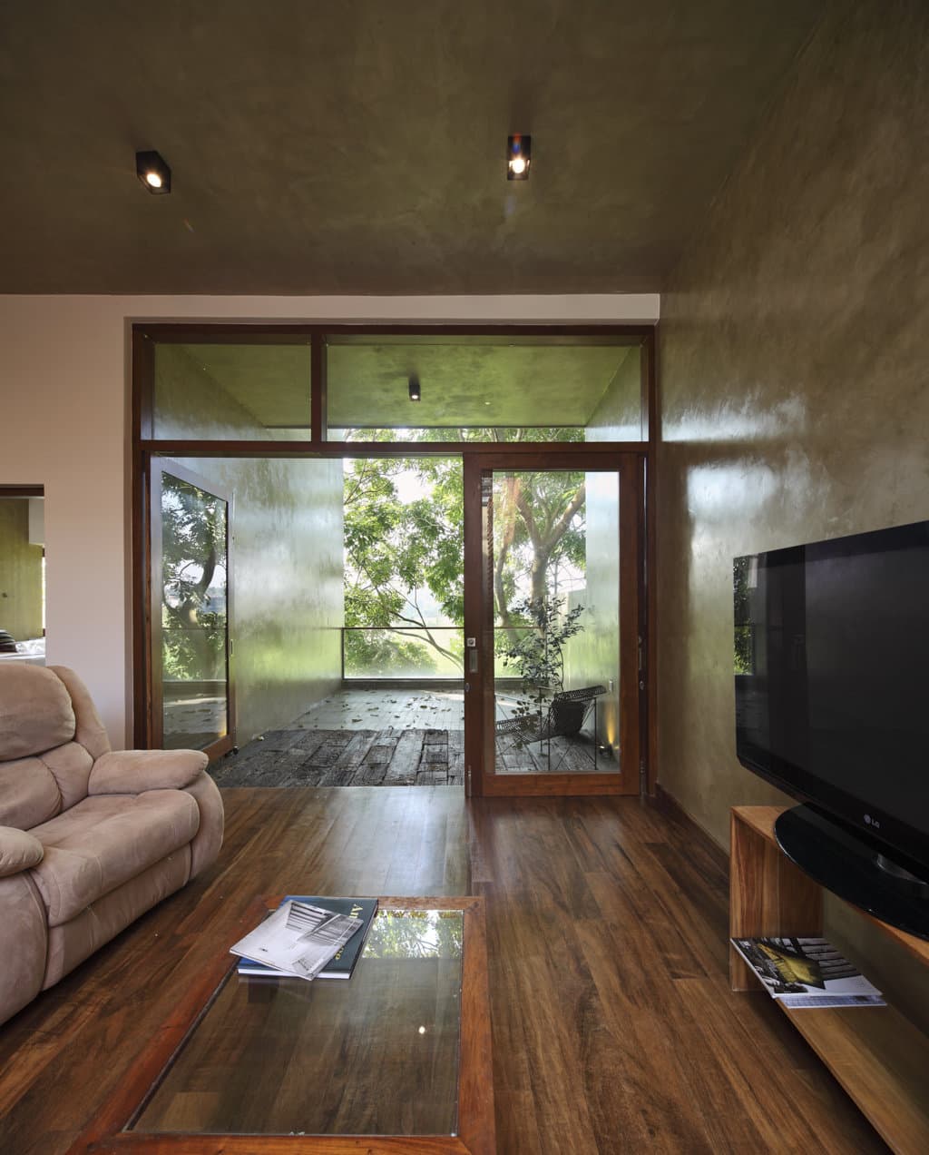 Gallery image 10