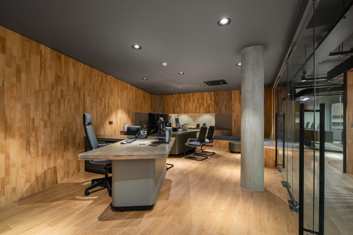 Gallery image 10