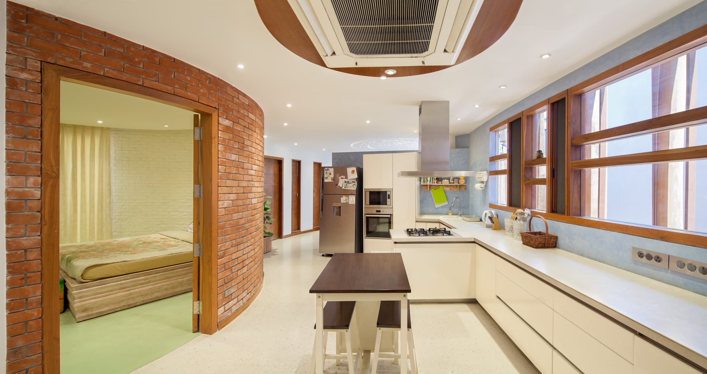 Gallery image 2